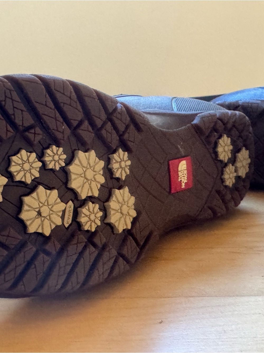 The North Face Women’s Taupe & Brown Waterproof Winter Lace-Up Boots - Picture 2 of 8